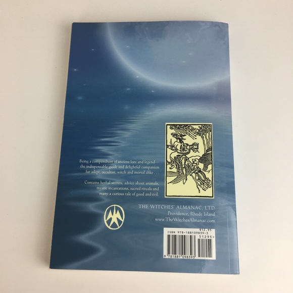 The Witches’ Almanac Issue 36 Spring 2017-2018 Paperback Book Water - Picture 2 of 10